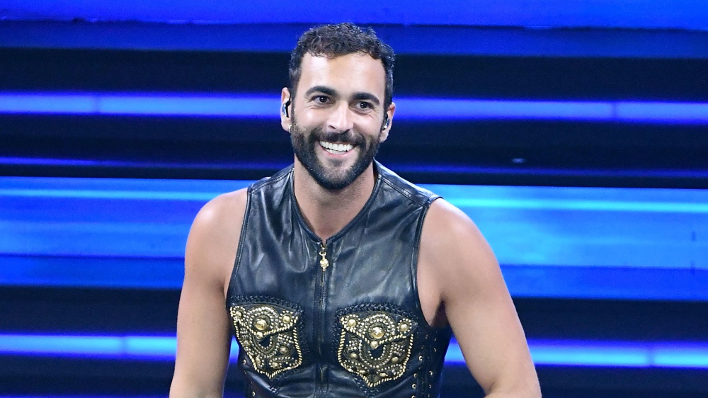 Eurovision 2023: Mengoni modifica Due Vite per l’evento