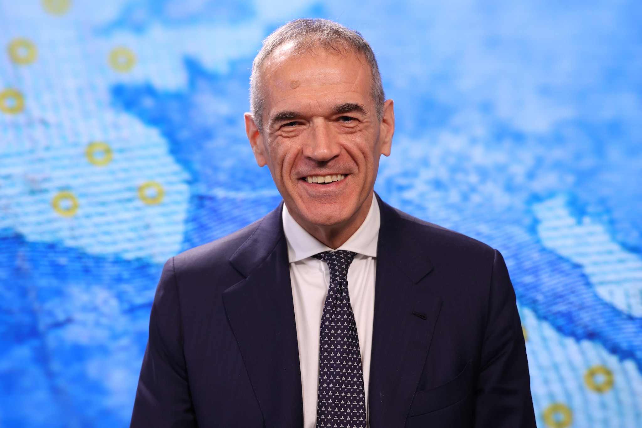 Carlo Cottarelli: dimissioni approvate dal Senato con 113 voti favorevoli