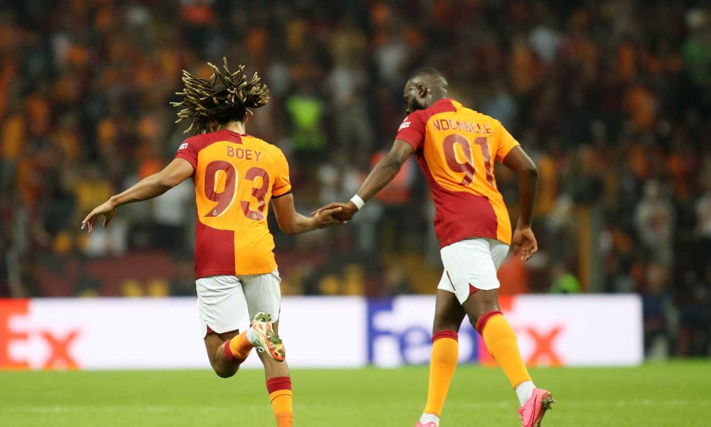 Tanguy Ndombelé messo fuori squadra dal Galatasaray a causa di un hamburger